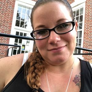 Meet your Posher, Lexi